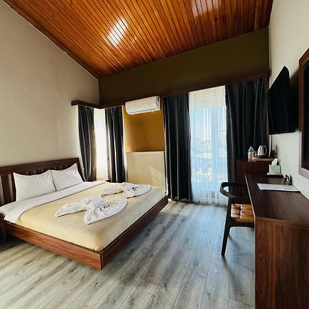 Istanbul Airport Treekos Suite Hotel Karaburun  Eksteriør billede