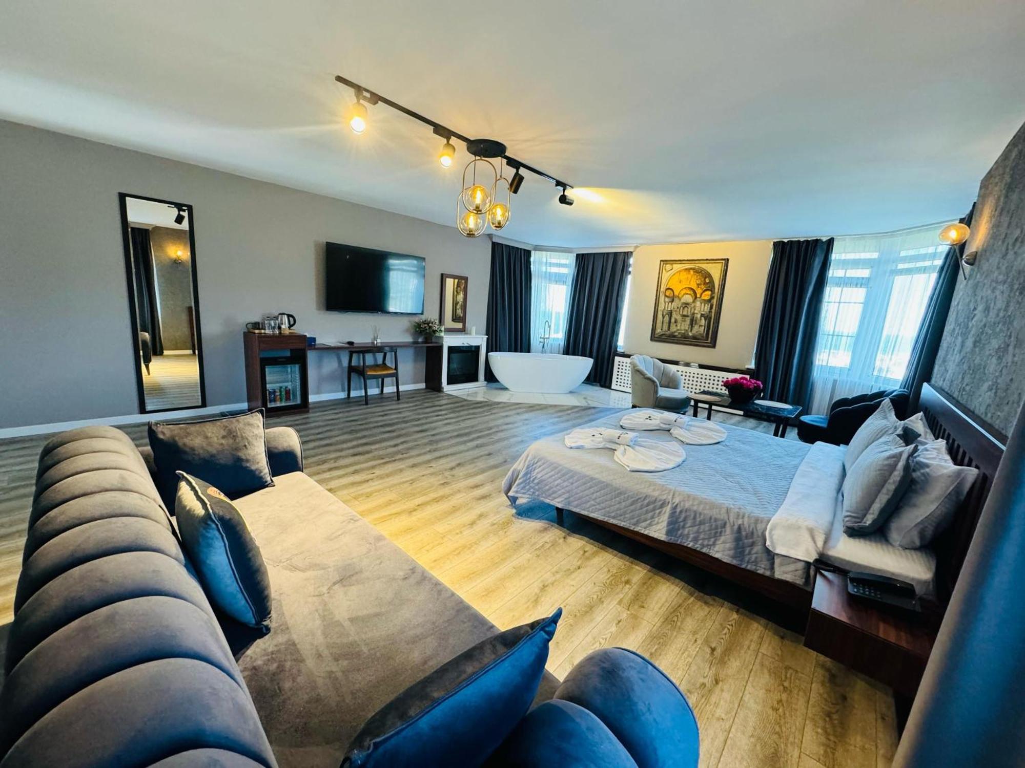 Istanbul Airport Treekos Suite Hotel Karaburun  Eksteriør billede