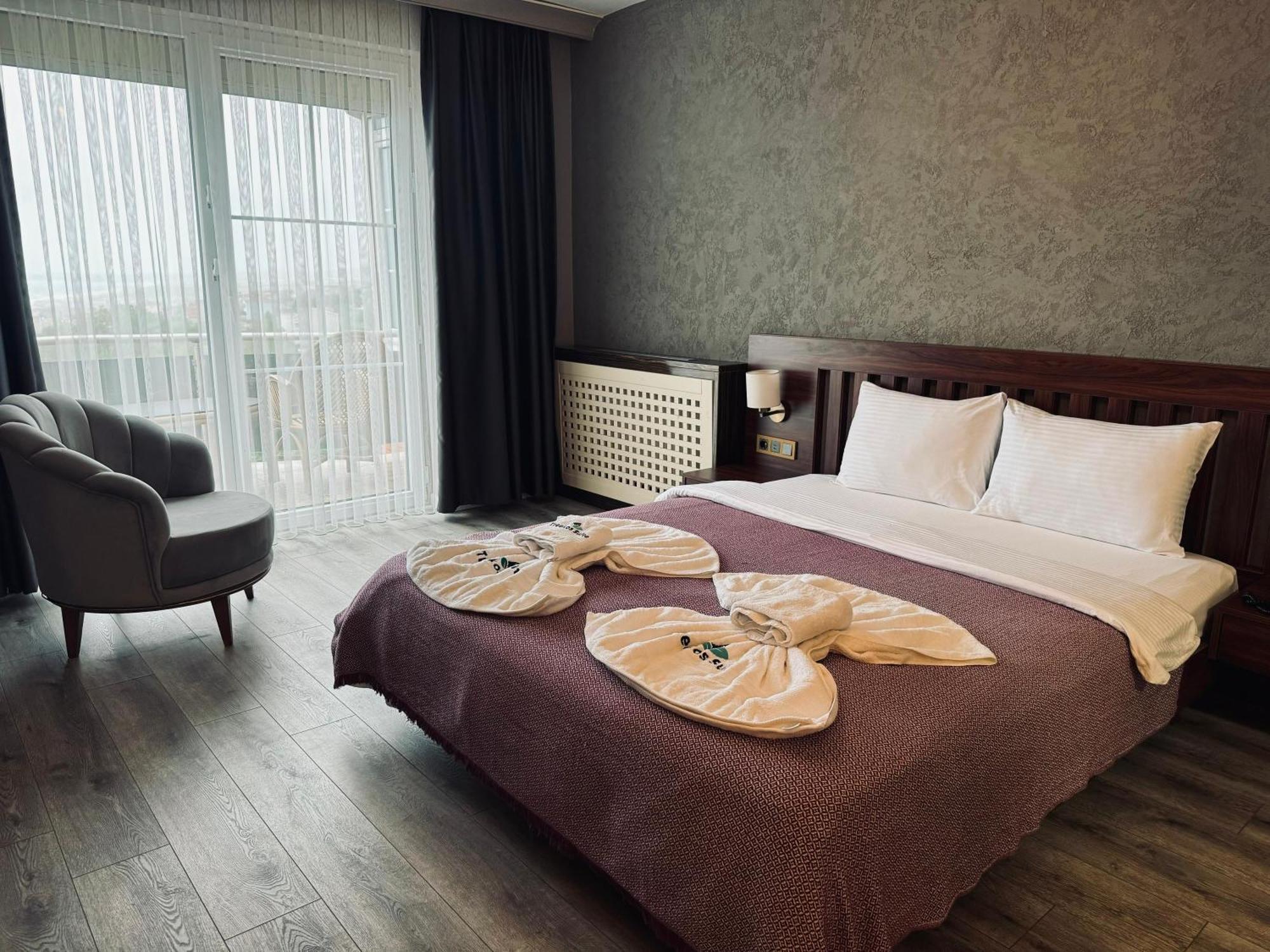 Istanbul Airport Treekos Suite Hotel Karaburun  Eksteriør billede